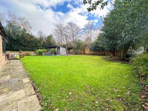 Photo 25- click for photo gallery